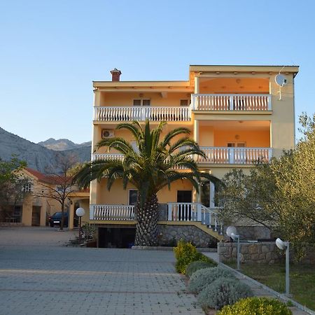 Apartments Zdenka Starigrad Paklenica Exteriör bild
