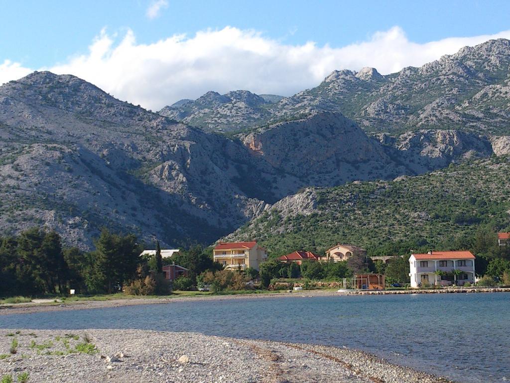 Apartments Zdenka Starigrad Paklenica Exteriör bild