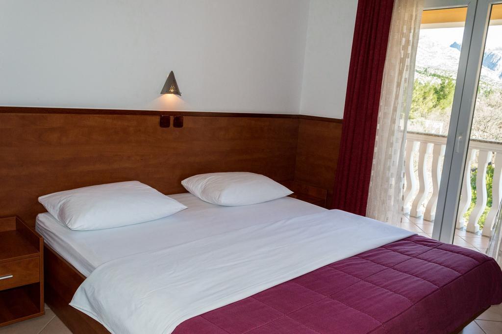 Apartments Zdenka Starigrad Paklenica Exteriör bild