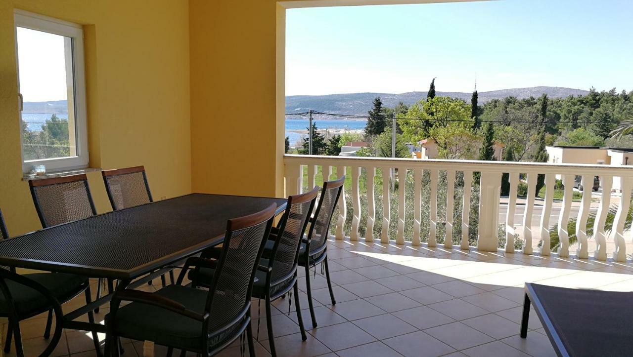 Apartments Zdenka Starigrad Paklenica Exteriör bild